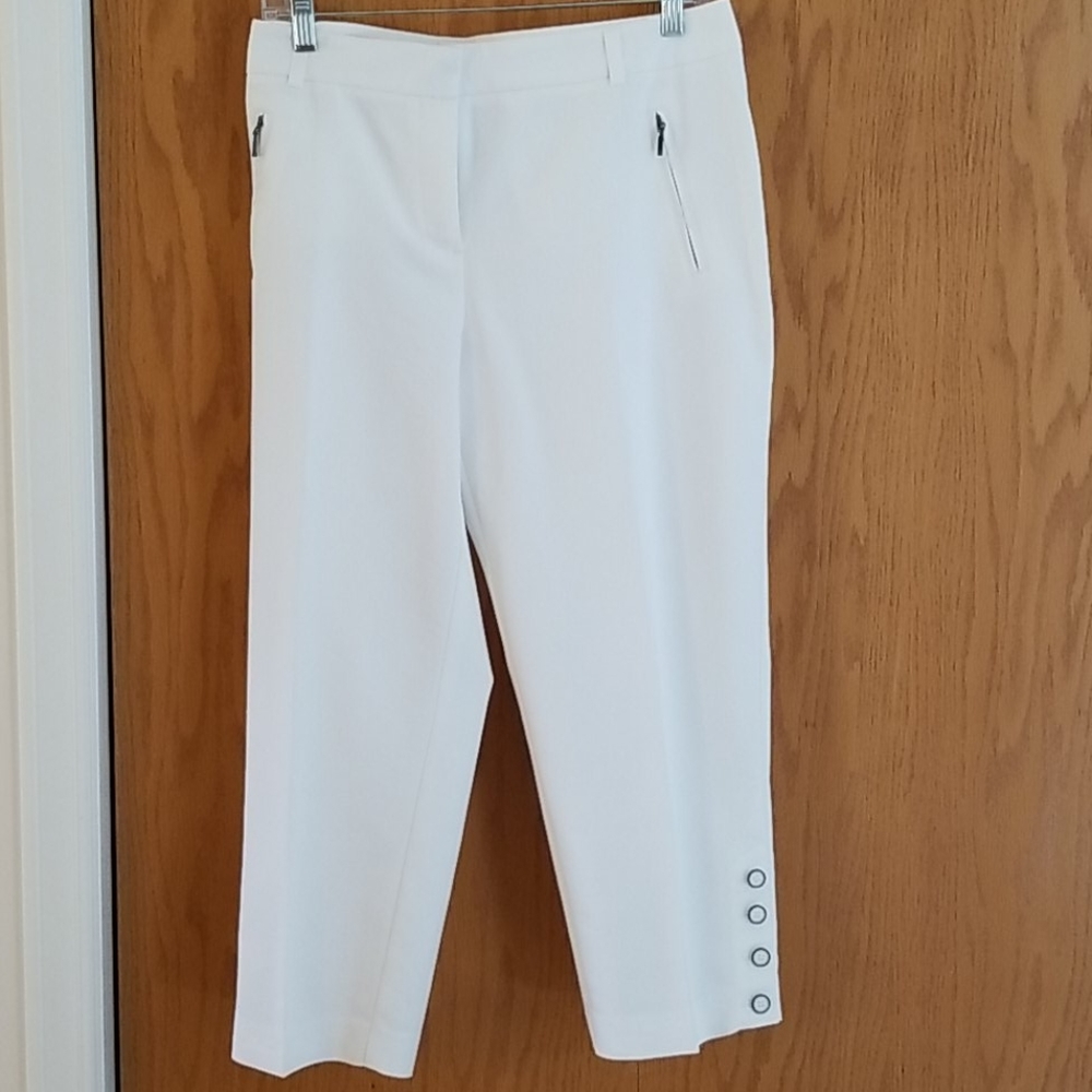 STYLE & CO White Button Hem Capri Pant 14 - Picture 5 of 9
